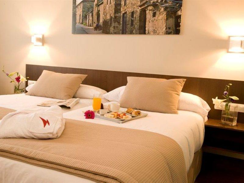 Arva Abad San Antonio Hotel Leon Ngoại thất bức ảnh