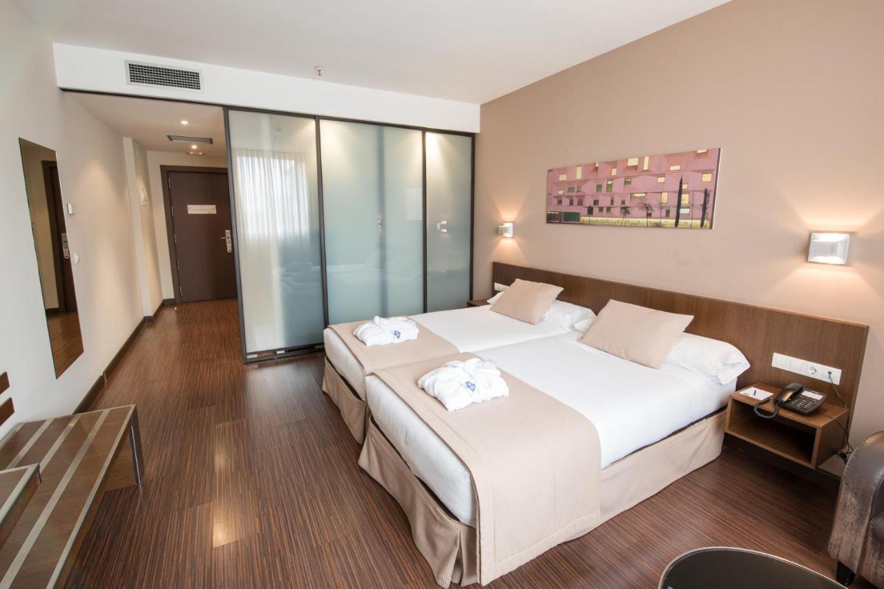 Arva Abad San Antonio Hotel Leon Ngoại thất bức ảnh